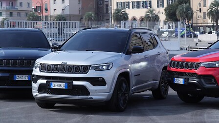 New Jeep® Compass, born to surprise, Jeep