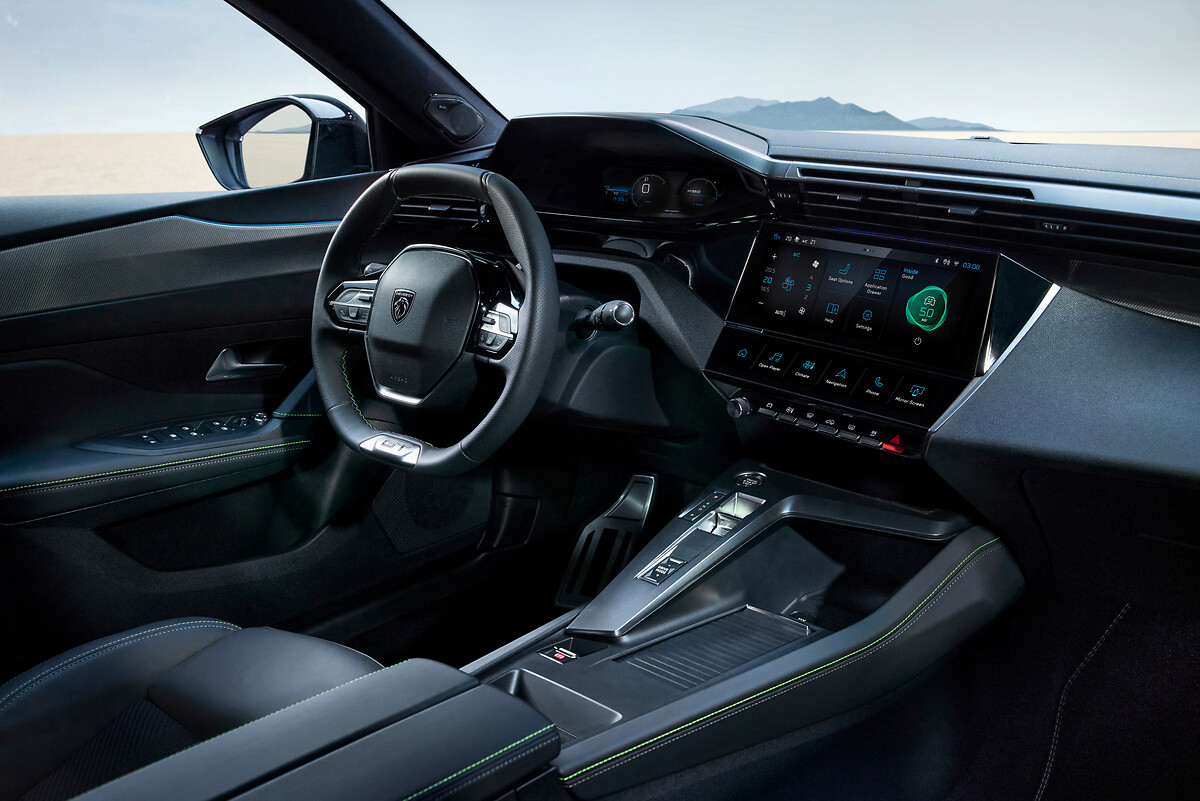 The new Peugeot 408 presses all our buttons