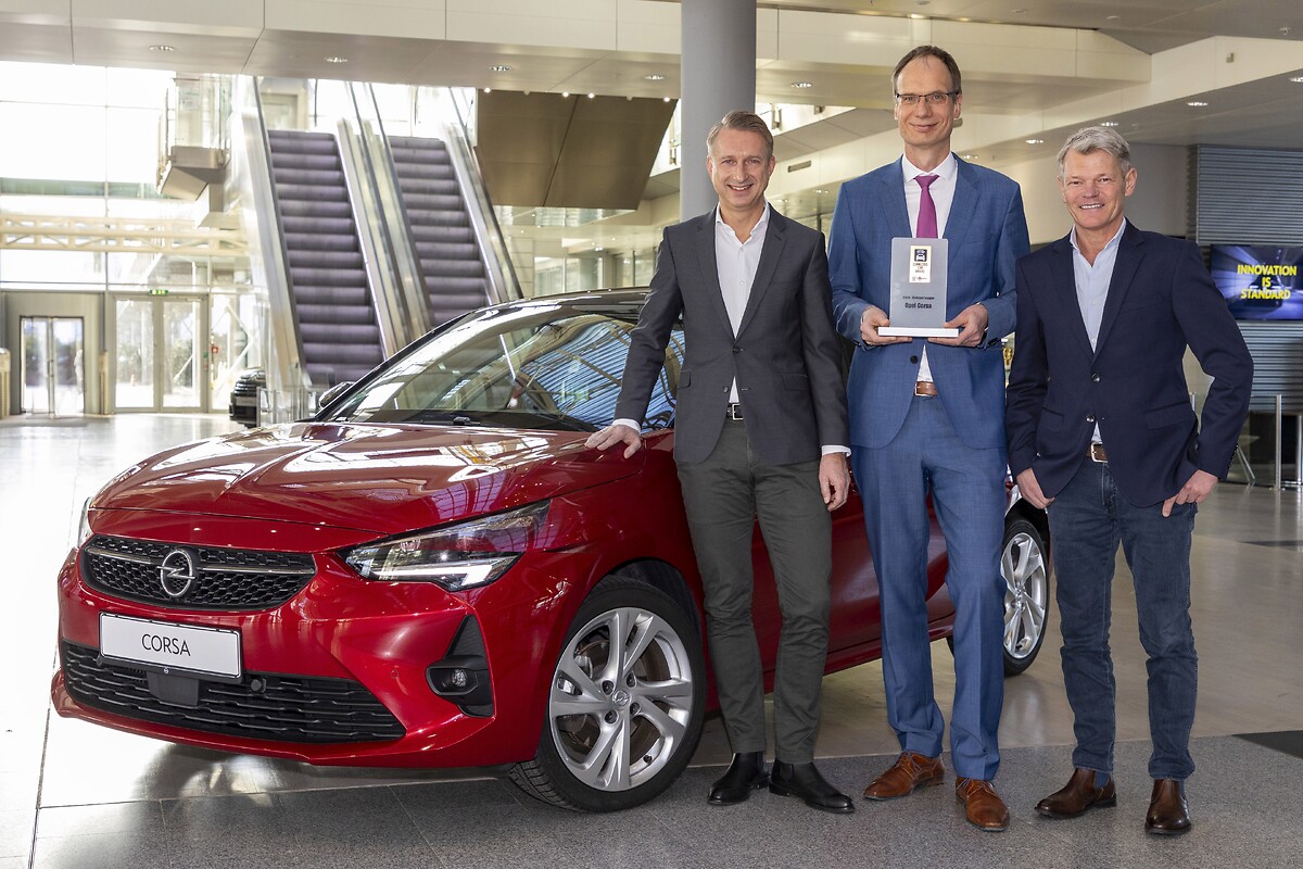 New Opel Corsa Wins “Connected Car Award”, Opel