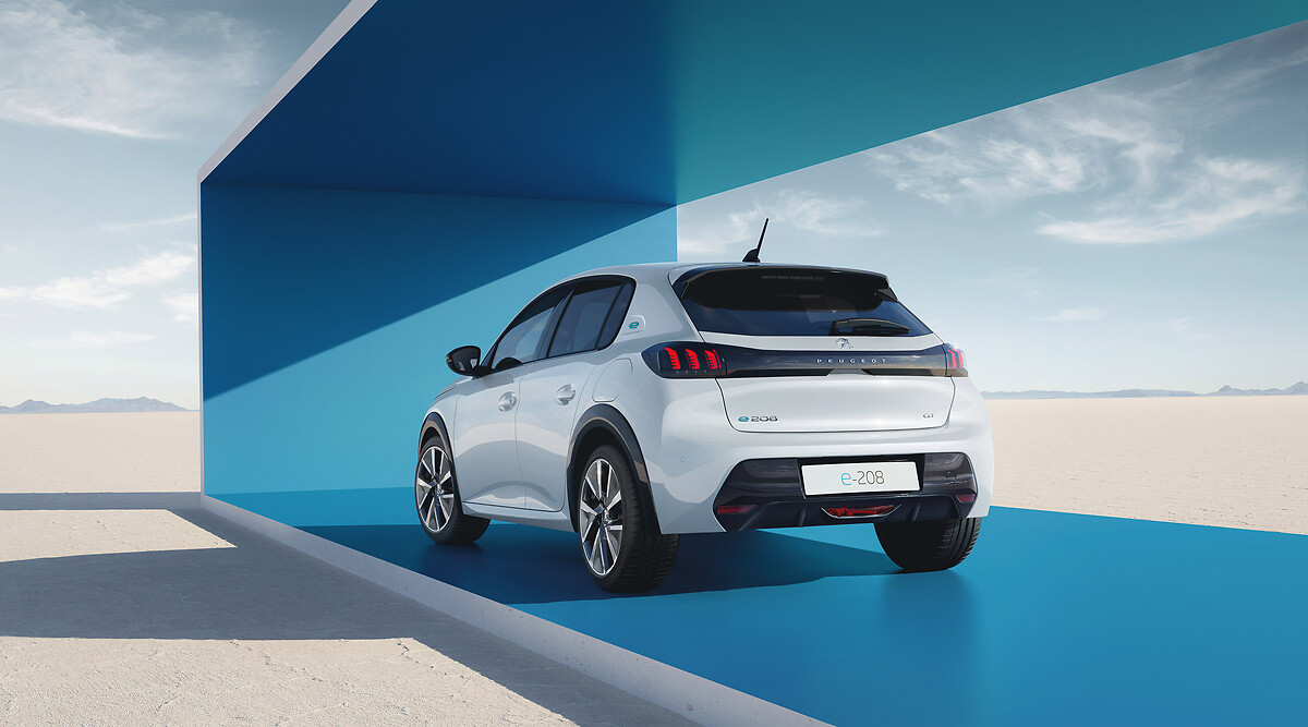 Nieuwe, 100% elektrische PEUGEOT e-208 met aandrijflijn van de e-308 2