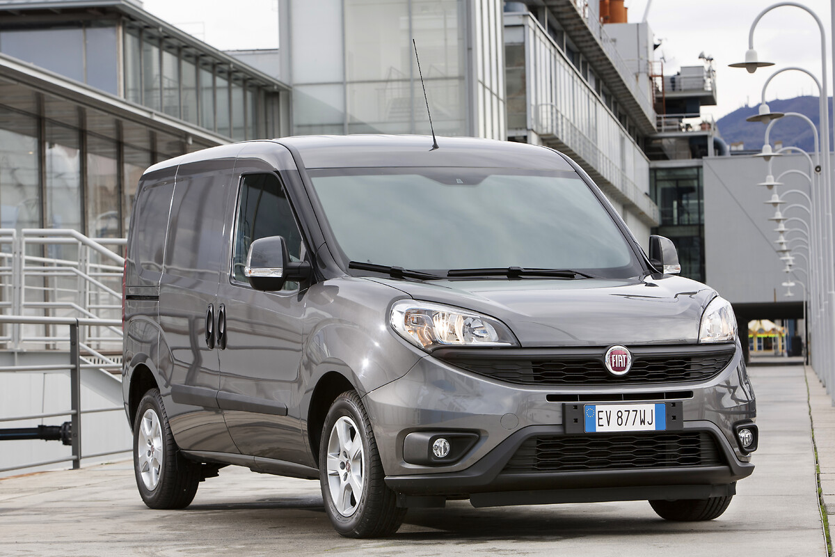 The New Fiat Doblò Cargo named Light Van of the Year, Fiat Professional