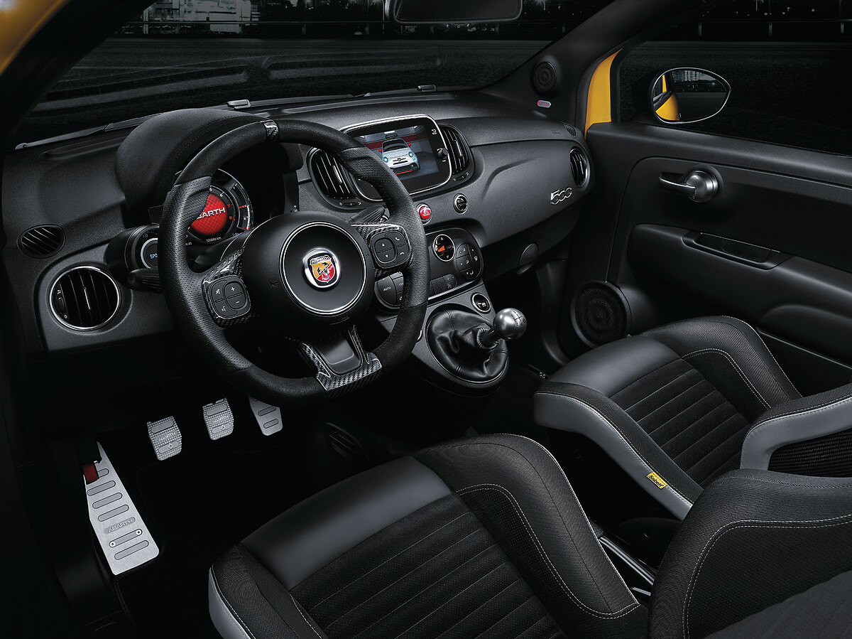 The New Abarth 595 Range – Performance and Style, Abarth
