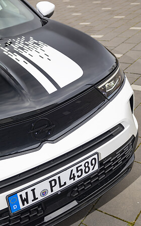Opel Mokka Black: Limitiertes Sondermodell ohne Chrom