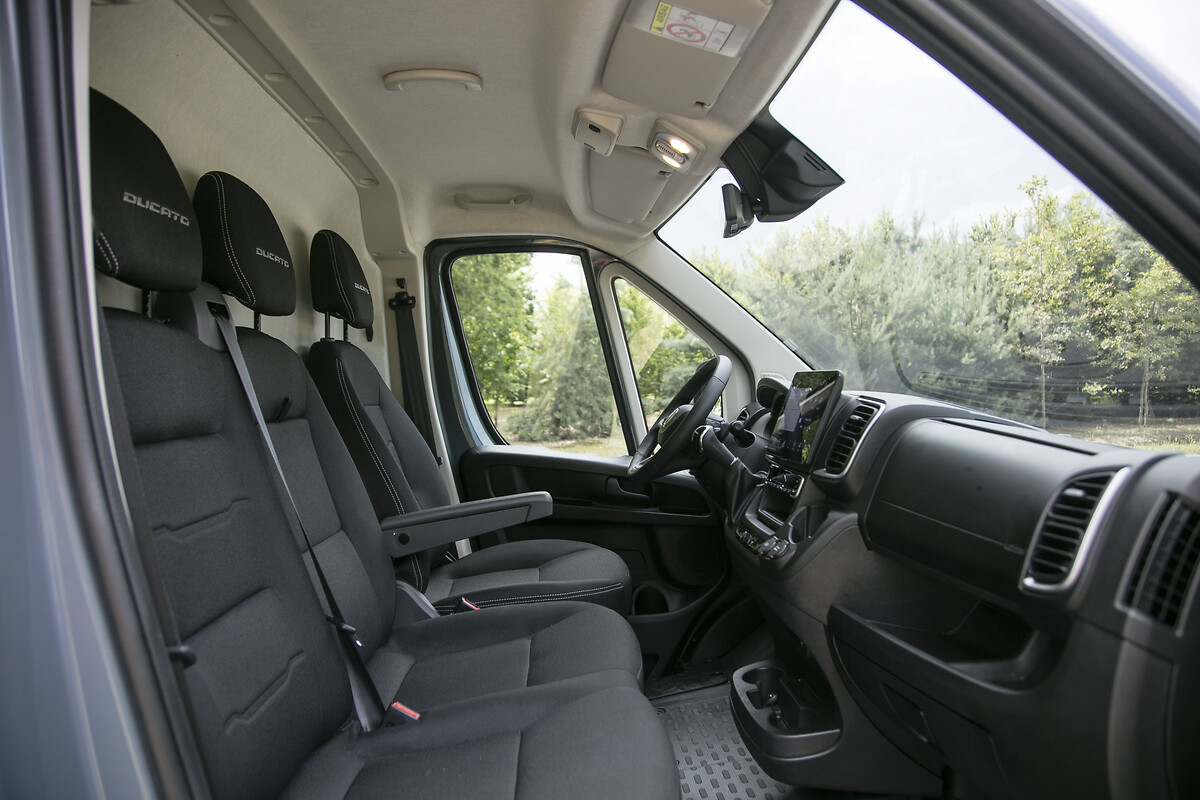 Fiat Ducato with TomTom Maps and Connected Services