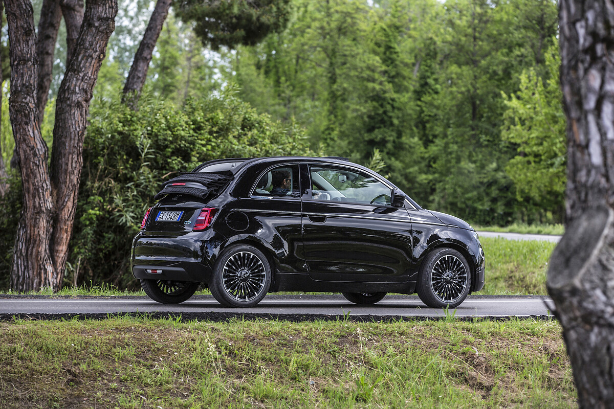 fiat 500e la prima by bocelli