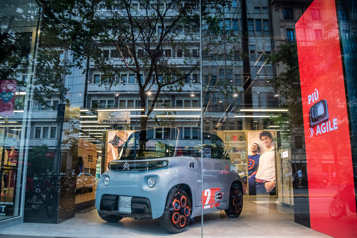 APRE A MILANO “LA MAISON CITROËN”, IL PRIMO FLAGSHIP STORE URBANO IN  ITALIA, PER UNA NUOVA ESPERIENZA D'ACQUISTO ALL'INSEGNA DEL COMFORT, Citroën