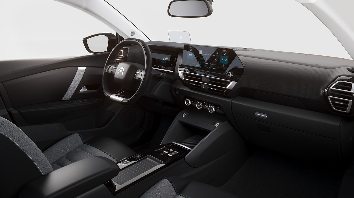 CITROËN RANGE DEVELOPMENTS: NEW INFOTAINMENT SYSTEM AND TWO-TONE DESIGN FOR  C4 AND Ë-C4, NEW PLUG-IN HYBRID OFFER AND MORE SEMI-AUTONOMOUS DRIVING FOR  C5 X, Citroën