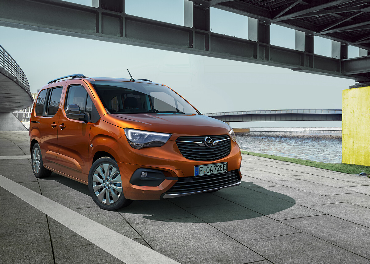 New Opel Combo-e Life: The Everyday Hero Goes Electric, Opel