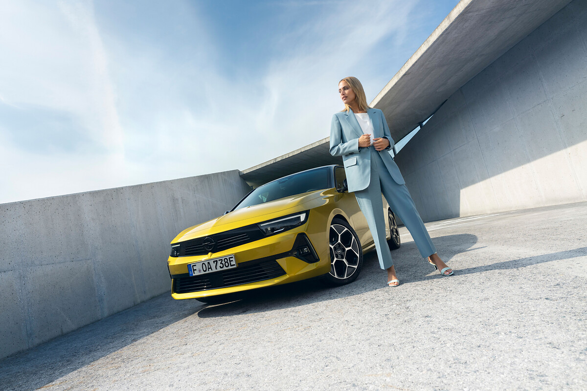 Prix Opel Astra dès 25 195 € : consultez le Tarif de la opel astra neuve  par mandataire