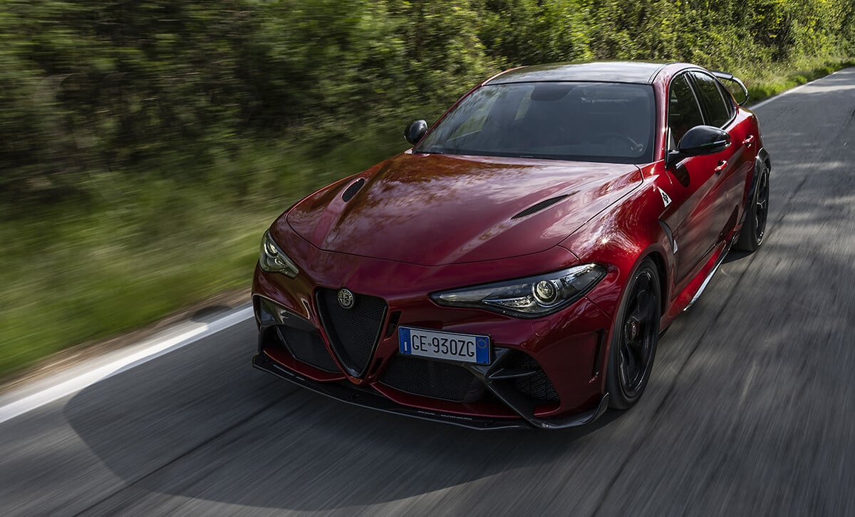 Alfa Romeo Giulia GTAm wins readers election of AUTO BILD SPORTSCARS, Alfa  Romeo