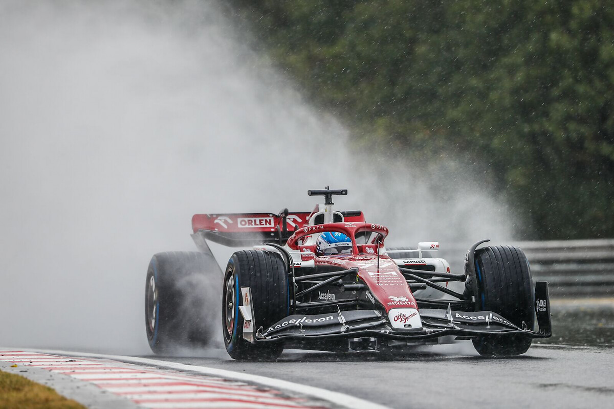 Alfa Romeo F1 Team ORLEN termina qualificação para o Grande Prémio