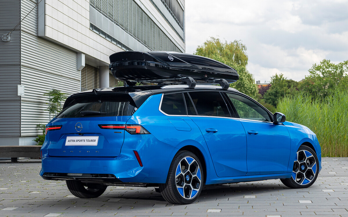Passt perfekt: Das Original-Zubehör für den neuen Opel Astra und Astra  Sports Tourer, Opel