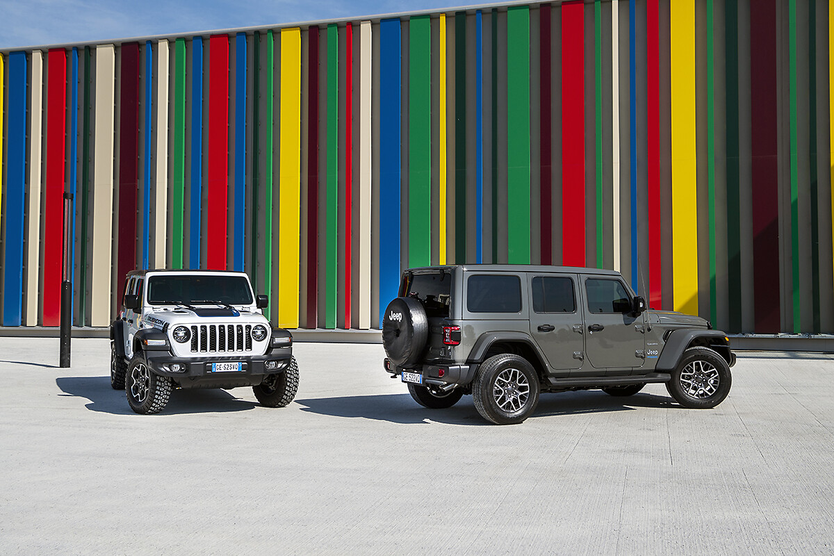 New Jeep® Wrangler 4xe: the best of 4x4 goes electric to go anywhere, Jeep