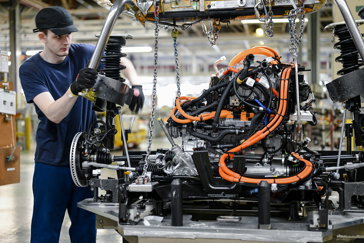 Stellantis mení stratégiu – nafta dostáva druhú šancu. Aké modely budú mať dieselové motory aj po roku 2026?
