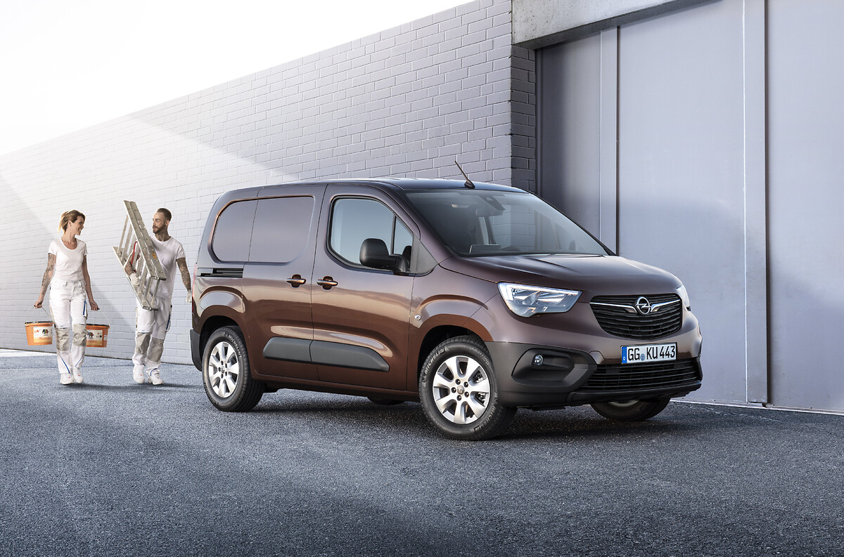 Opel Combo: Most Up-to-Date Encyclopedia, News & Reviews