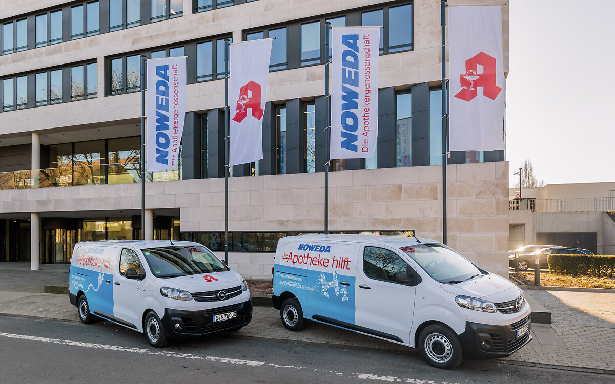 Opel übergibt Vivaro-e und Vivaro-e HYDROGEN an NOWEDA
