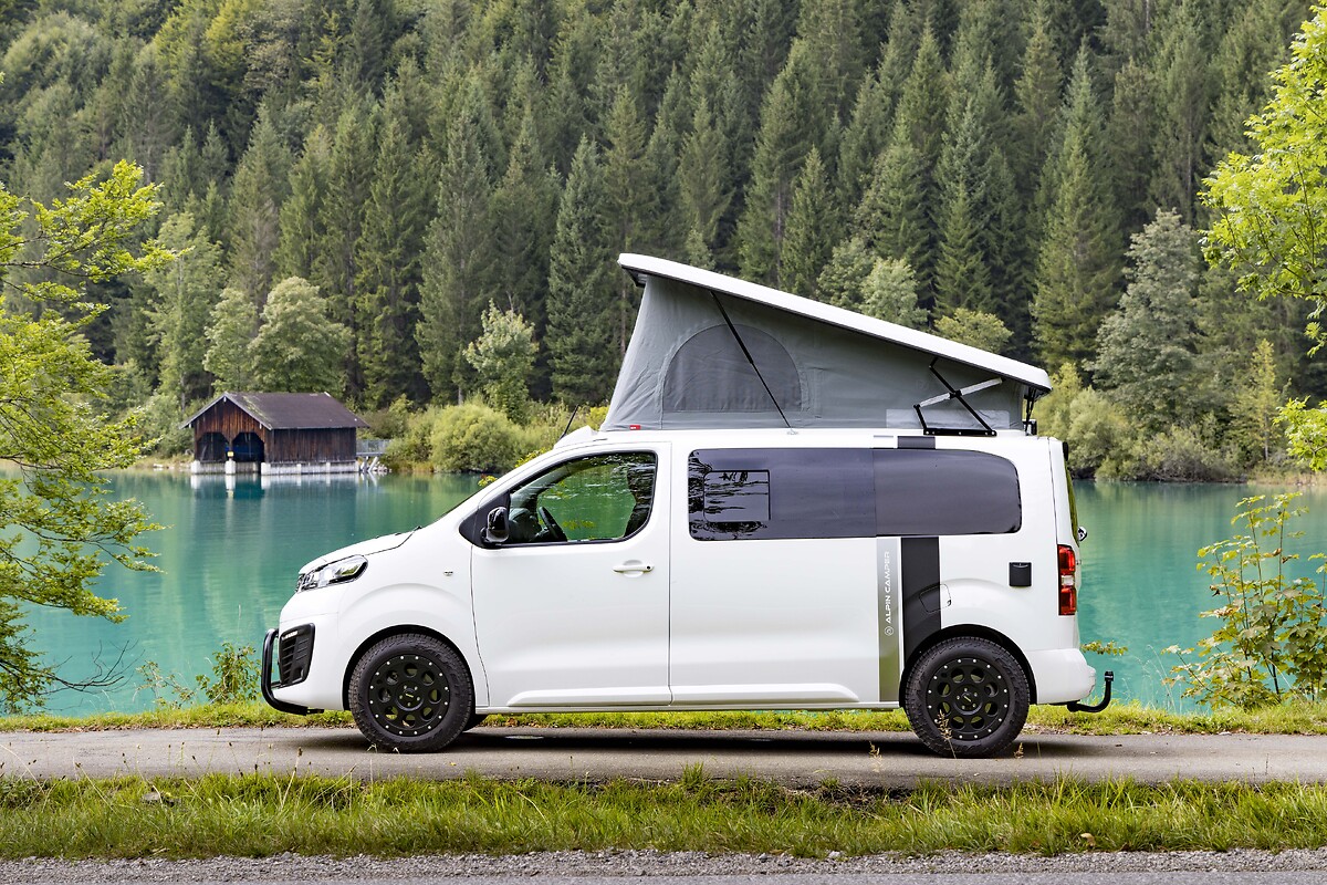 Ideal for Holidays: Opel Vivaro as an 'Alpincamper' Campervan