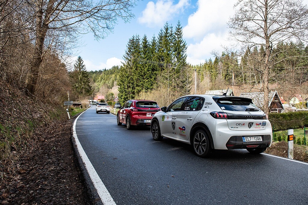 DTT_8930