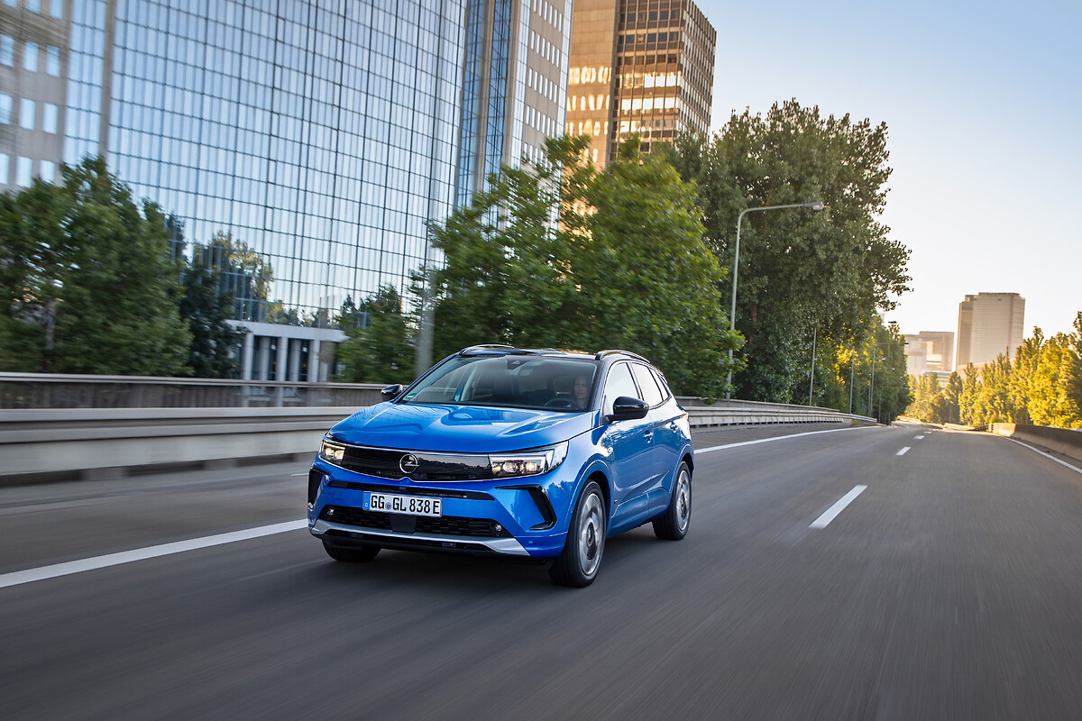 14_Opel_516690