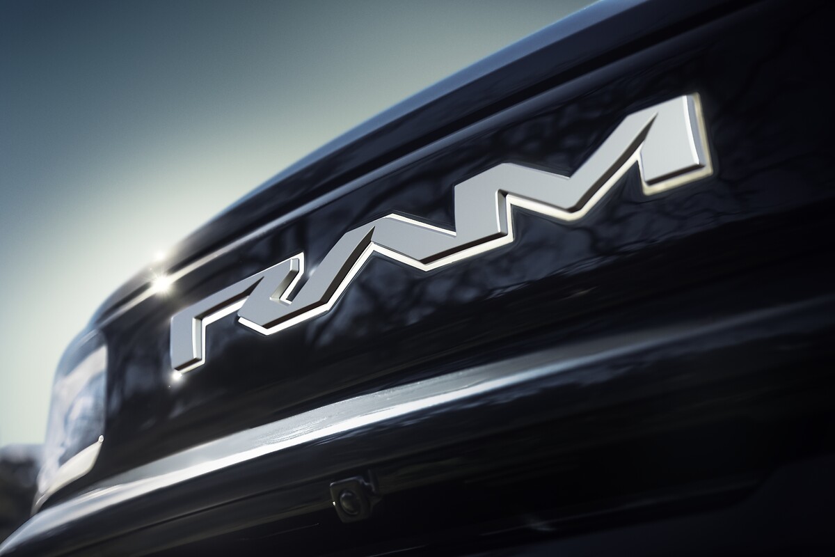 All-new, All-electric 2025 Ram 1500 REV Unveiled at New York International  Auto Show with Targeted Range of up to an Unsurpassed 500 Miles