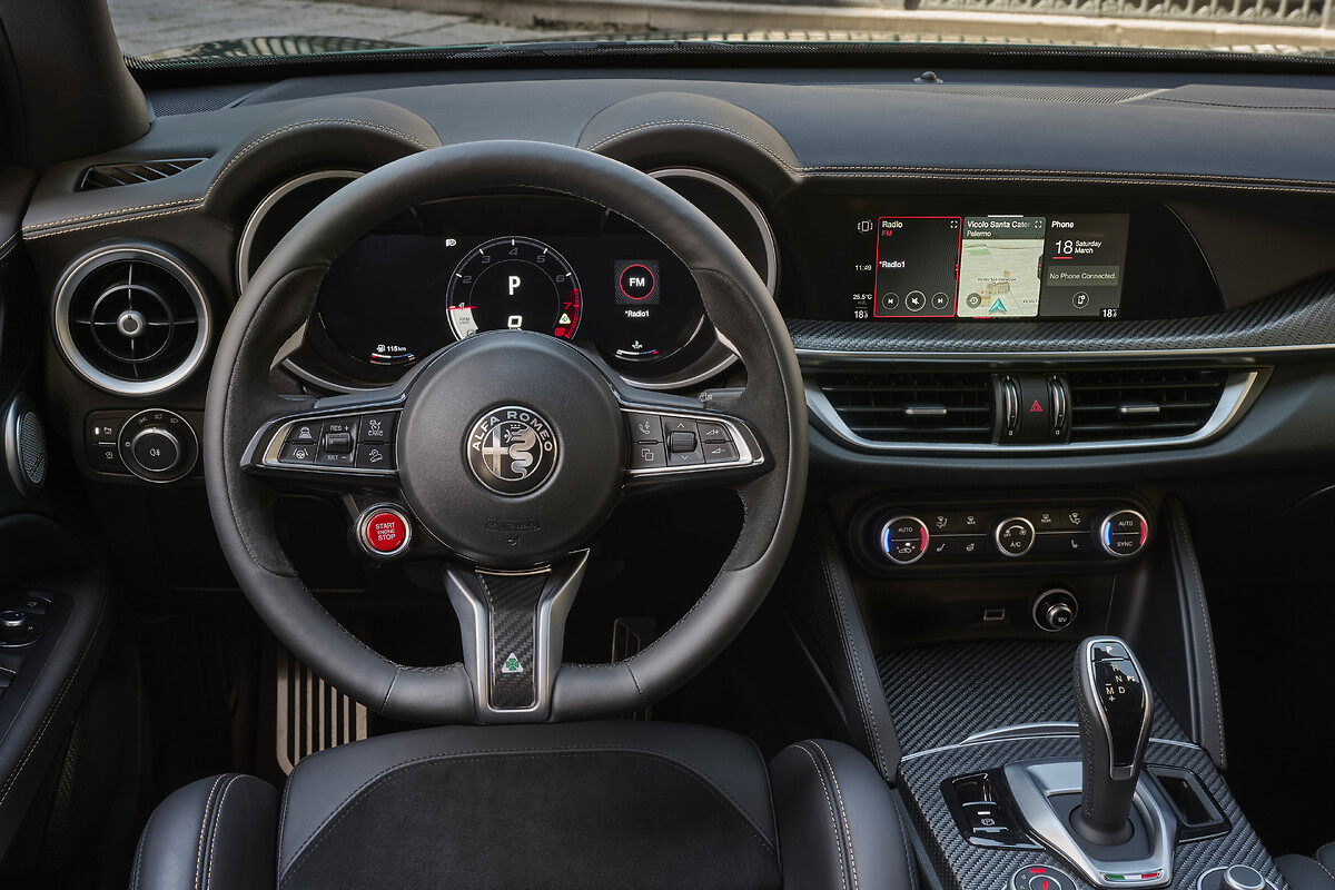 Alfa Romeo Giulia and Stelvio Quadrifoglio 100th Anniversario