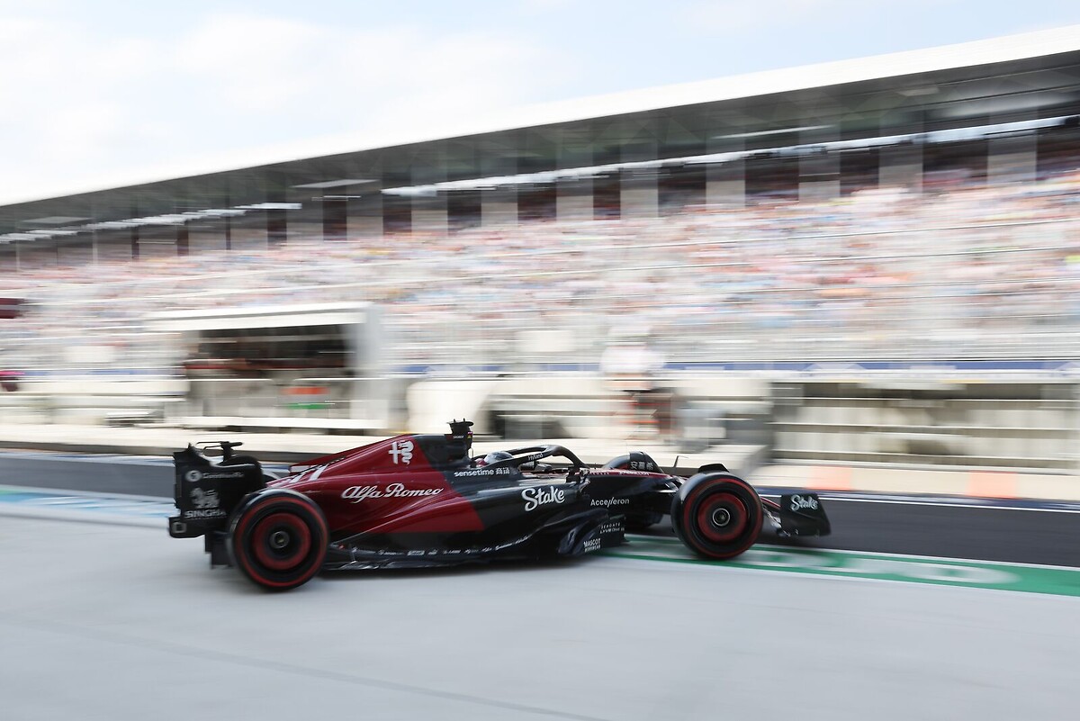 Alfa Romeo F1 Team Stake enfrentou uma sessão de qualificação