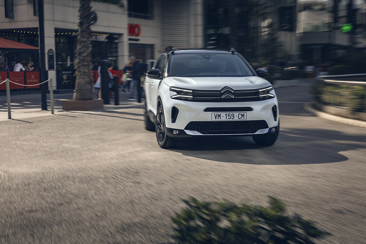 C5 AIRCROSS HYBRID 136: A NEW, EASY AND ACCESSIBLE ELECTRIFIED OFFER  REQUIRING NO RECHARGING, Citroën