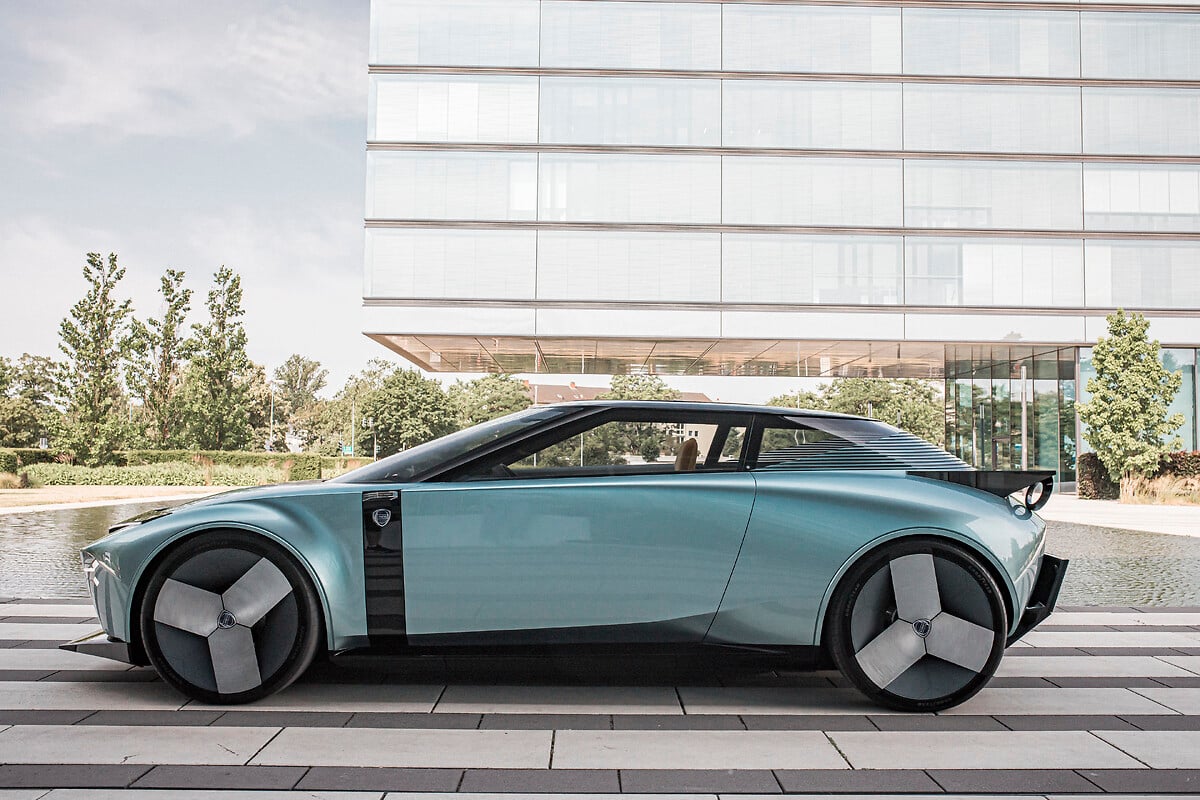 Lancia torna in Germania con il Tour di Lancia Pu+Ra HPE | Lancia |  Stellantis Media