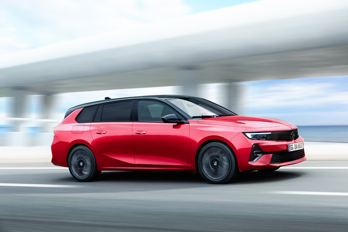 New Opel Astra Sports Tourer Electric Available to Order Now