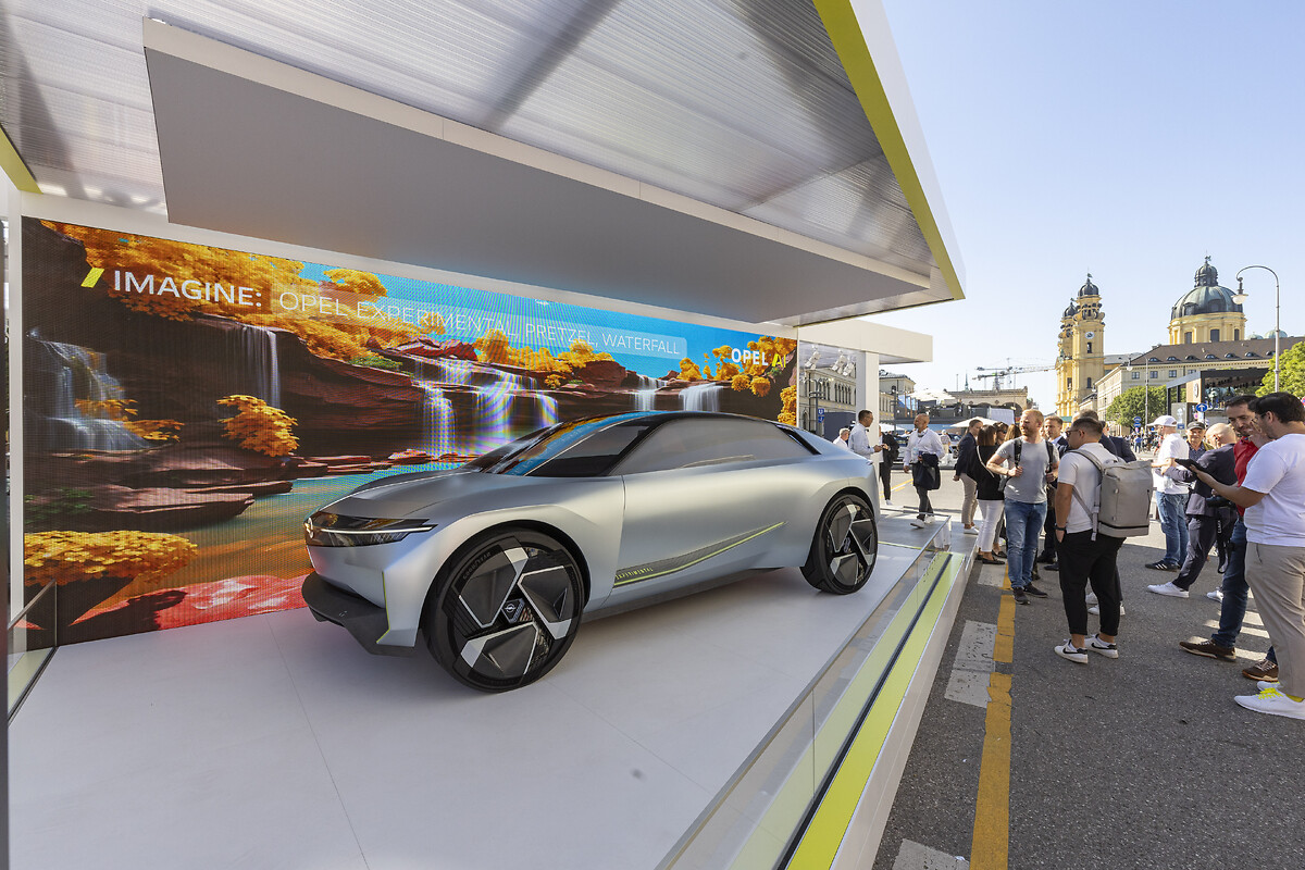 01_Opel_522898