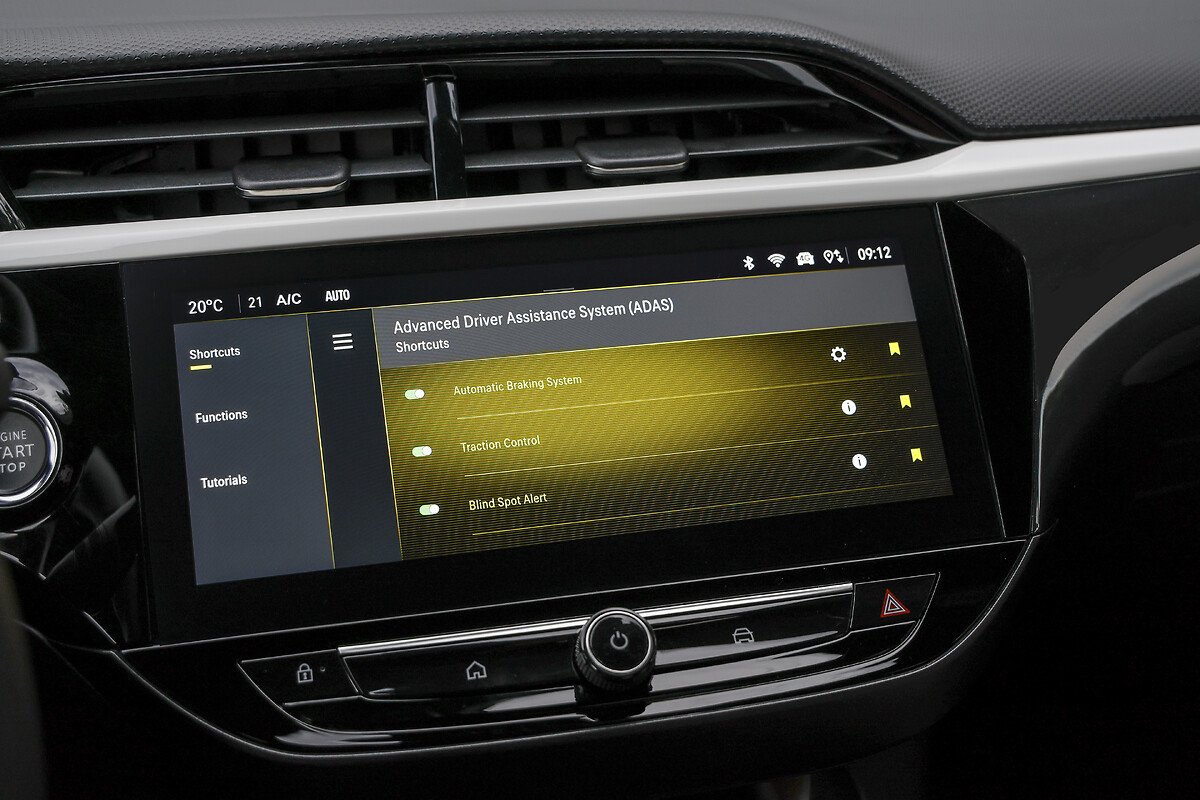 New Opel Corsa Assistance Systems: Safer, More Relaxed Driving, Opel