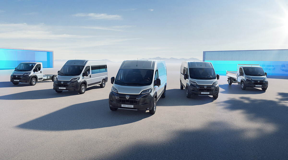 Peugeot e-Expert Combi Long 75 kWh (2021-2024) price and