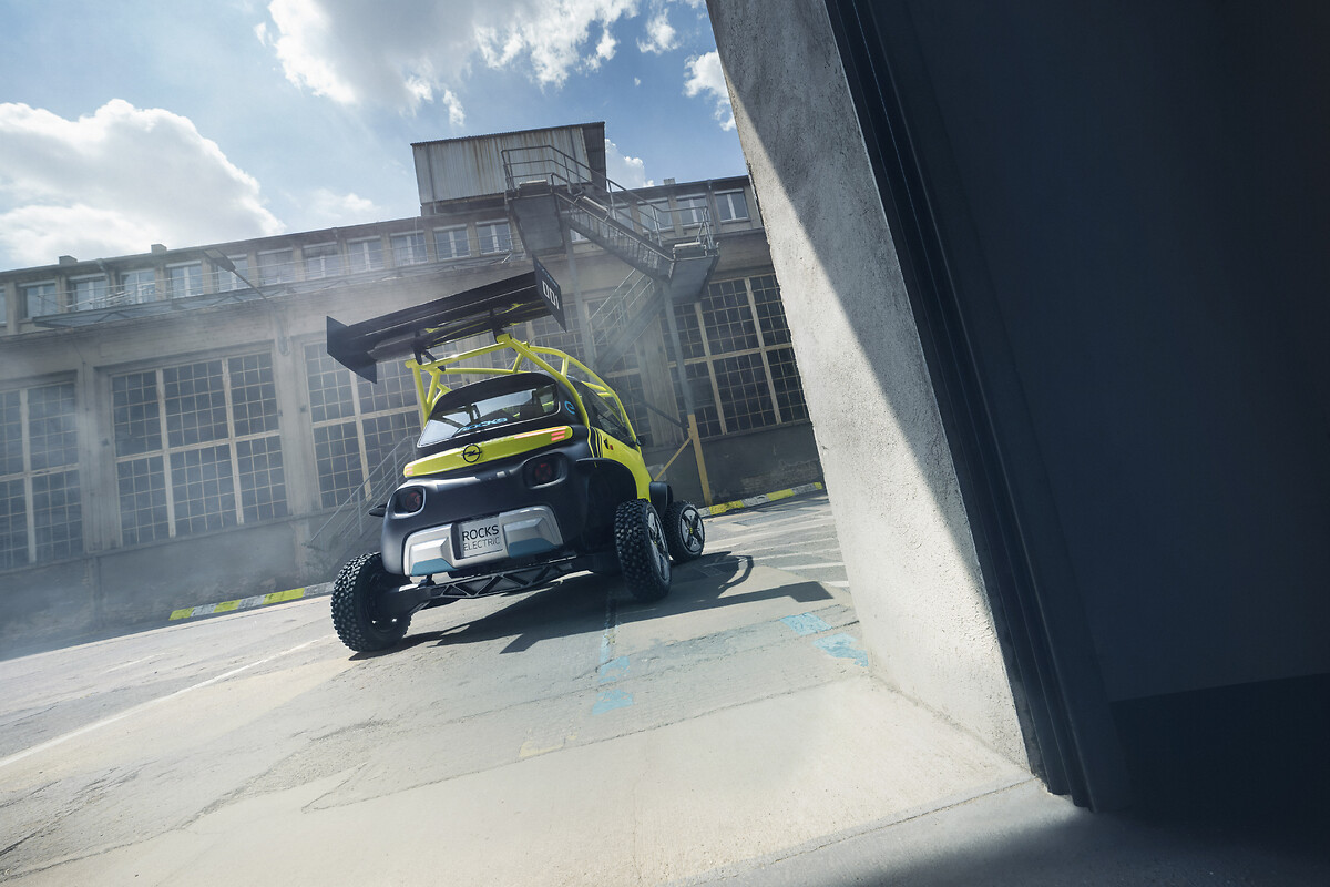 Der rockt die Motorshows: Opel Rocks e-XTREME in Zürich und Essen