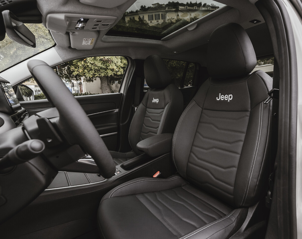 All-new Jeep® Avenger, Full-Electric, e-Hybrid, Petrol