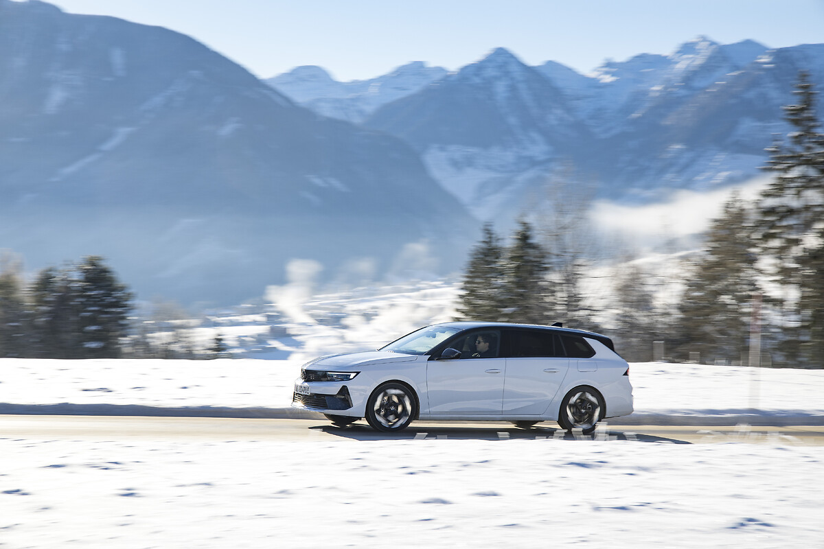 Opel Astra&Grandland_2023