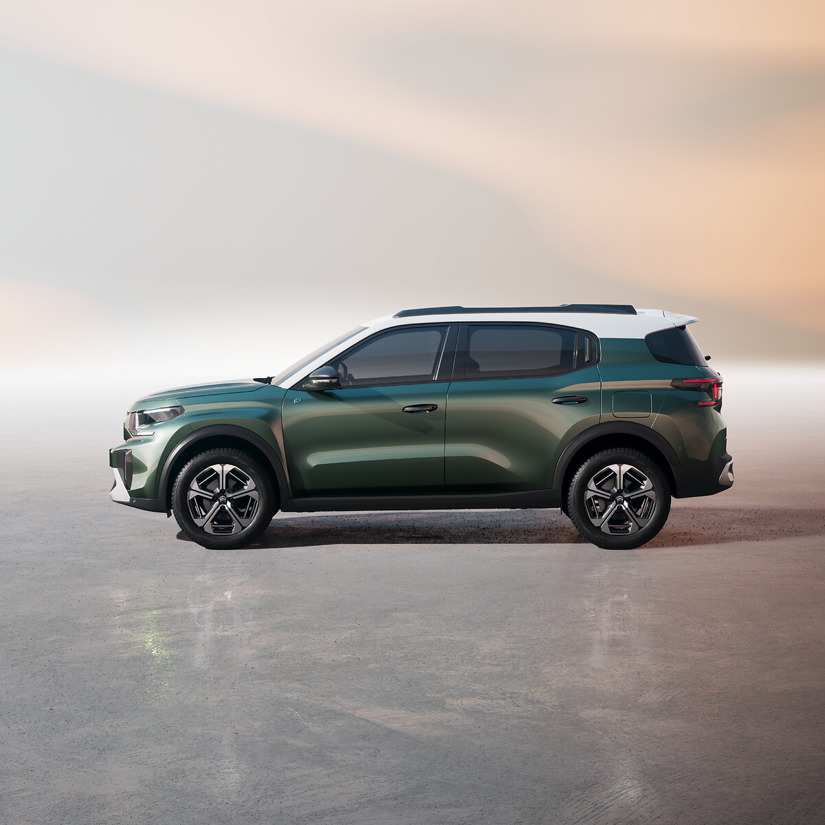 New Citroën ëC3 AIRCROSS_Side_Full