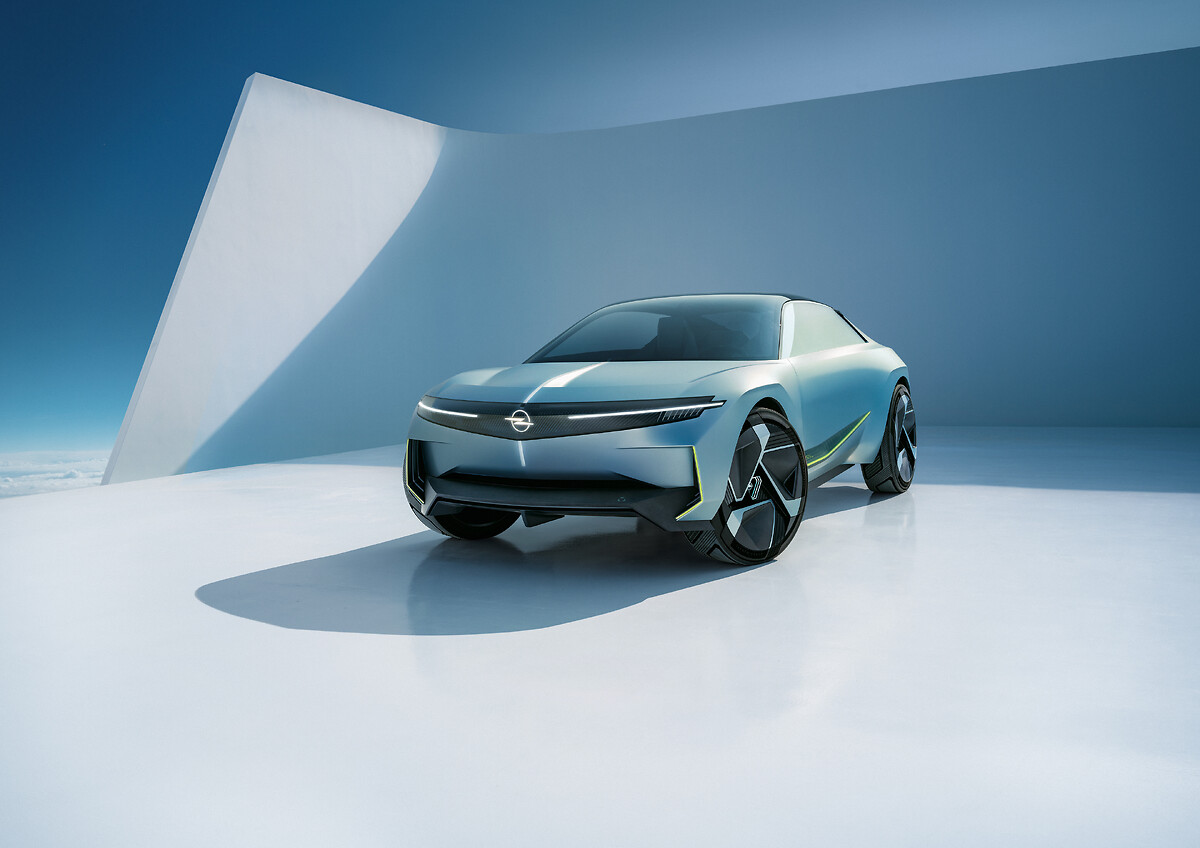 18_Opel_522530