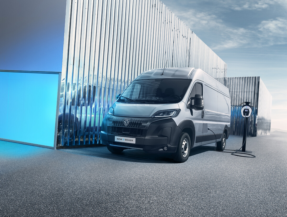 PEUGEOT_EAT8_BOXER (5)