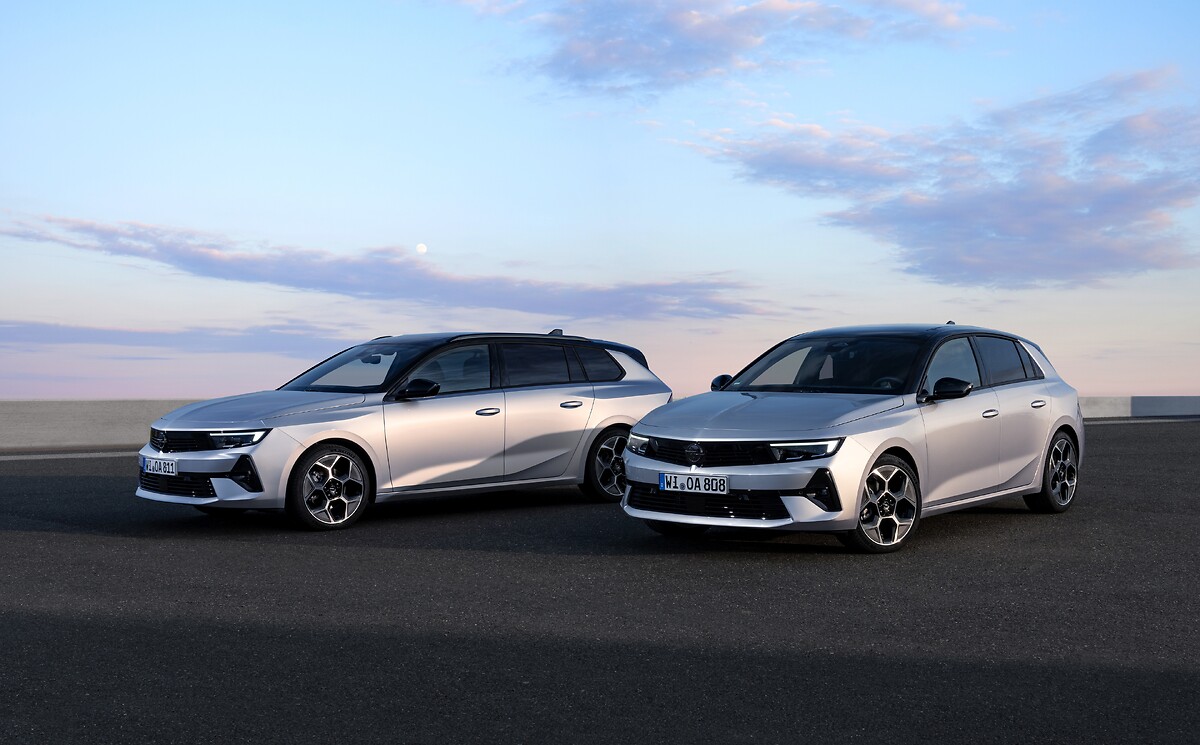 Opel Astra Sports Tourer Hybrid (l), Opel Astra Hybrid