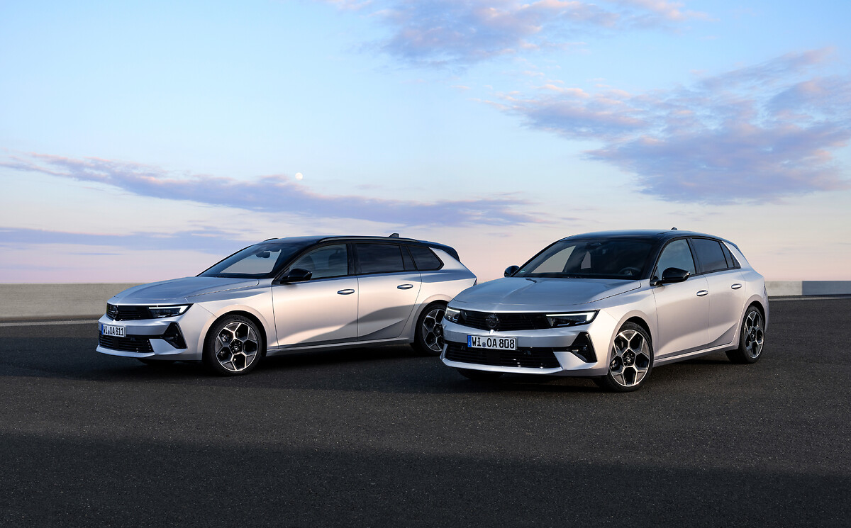 Opel Astra Hybrid & Opel Astra Sports Tourer Hybrid