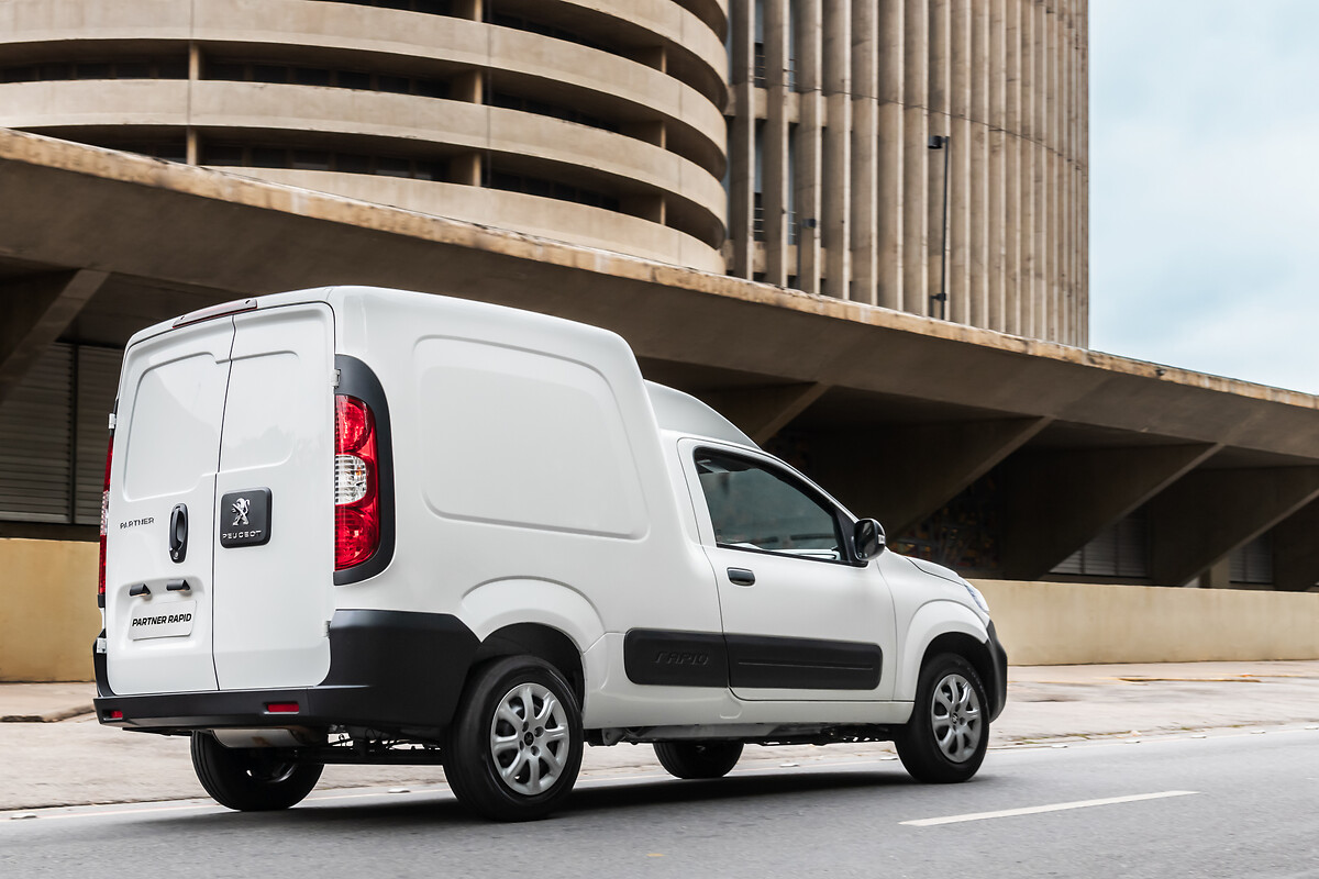 PEUGEOT Partner Rapid (6)