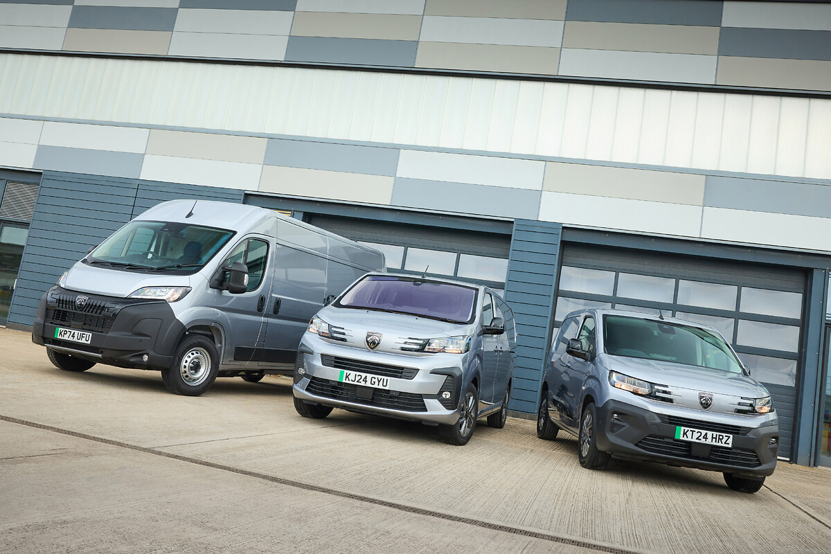 PEUGEOT_E-PARTNER_UK_2024_EXT (13)