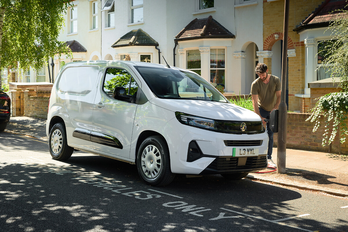 Vauxhall e-LCV Adoption Report (16)