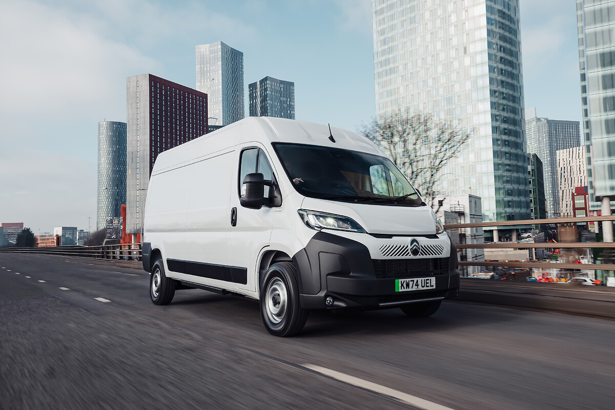 Carwow x Citroën ë-Relay 6