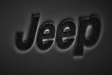 Emblème Jeep Wrangler 2014 Glossy Black - Plaque Avant Ou Arrière Mopar Originale