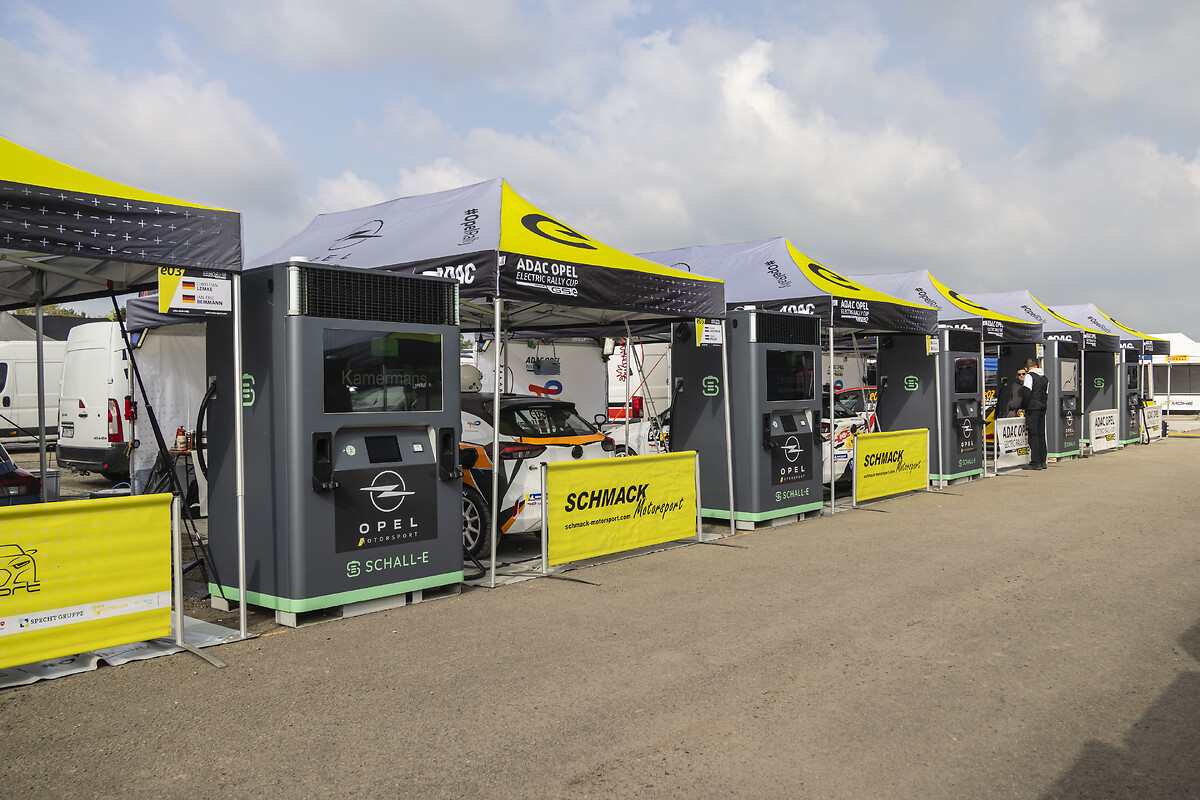 Innovativa: nuova infrastruttura di ricarica mobile per l'ADAC Opel Electric Rally Cup