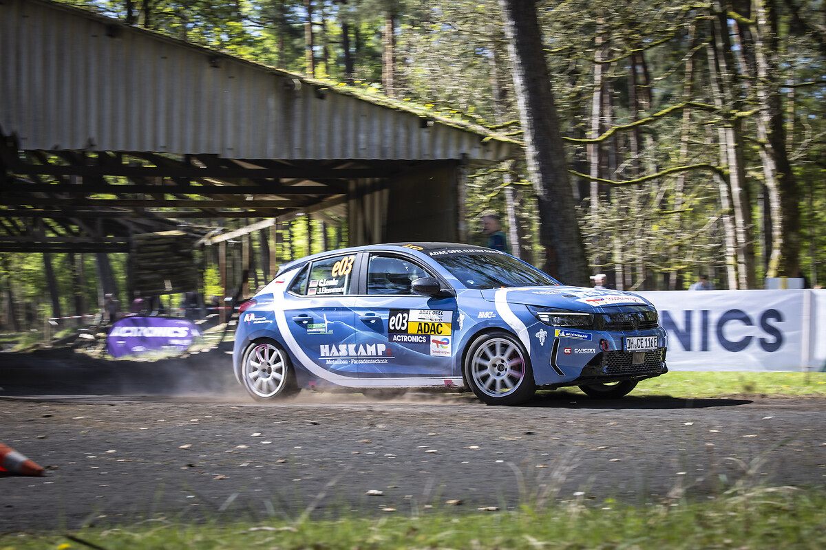 Innovativa: nuova infrastruttura di ricarica mobile per l'ADAC Opel Electric Rally Cup