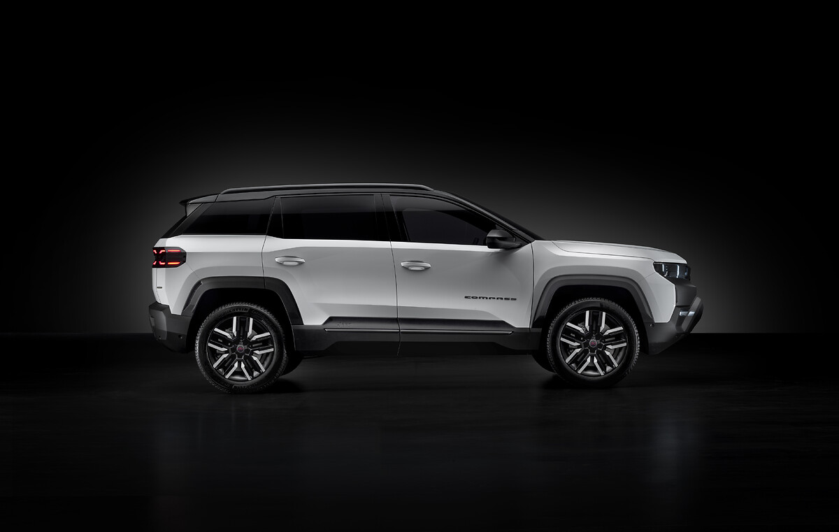 Caracteristicas exterior Jeep Compass 2025 | EUROPA COCHE