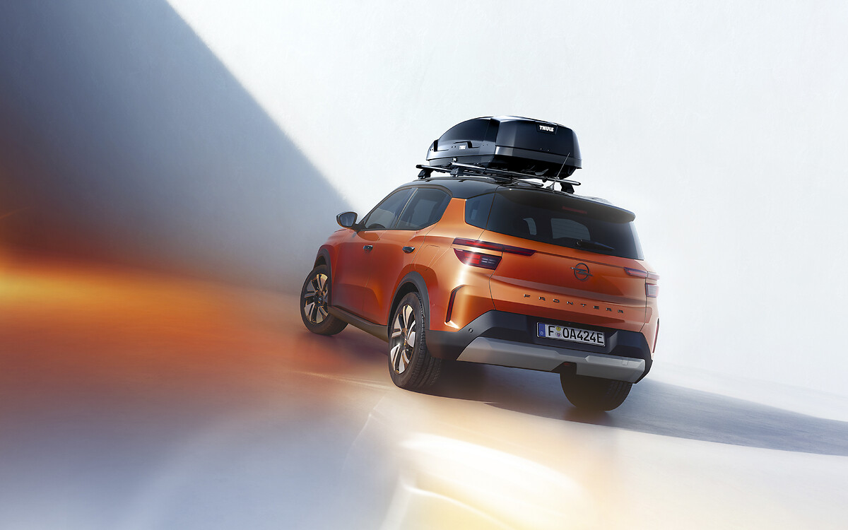 Opel Frontera: oude naam, historisch verantwoorde behandeling