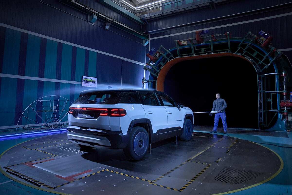 Jeep Compass Rear View